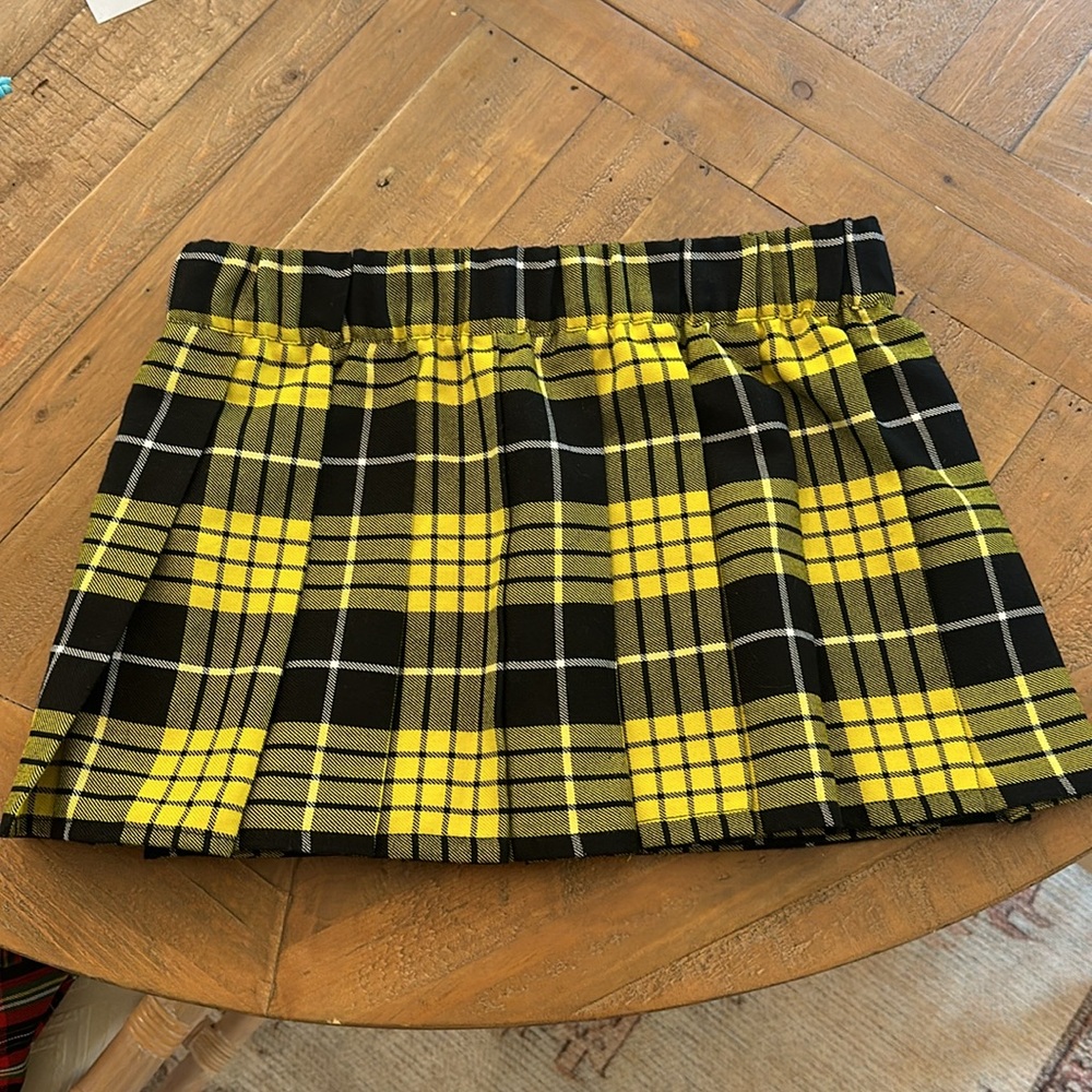 EUC - Yellow Gridiron Sport Kilt Mini Kilt Size M - Picture 4 of 5